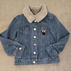 Disney Minnie Mouse Faux Fur Collar Denim Jacket Toddler Size 4 Cute Embroidered